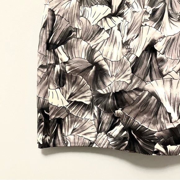 🎉RARE🎉BCBGMaxAzrka silk highwaist silver print bubble skirt with side pockets - Picture 12 of 14